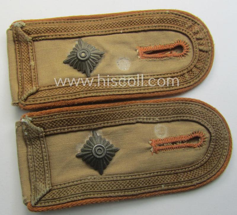 Pair of - truly used- and/or worn! - WH (Luftwaffe) 'tropical-styled' NCO-type shoulderstraps (as was specifically for usage on the tropical-shirts ie. tunics) as was intended for usage by a: 'Feldwebel der Nachrichten-Trpn.'