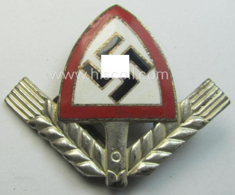Luxuriously-styled, officers'-pattern RAD (ie. 'Reichsarbeitsdienst') cap-badge being a (double!) maker- (ie. 'AS'-) marked example