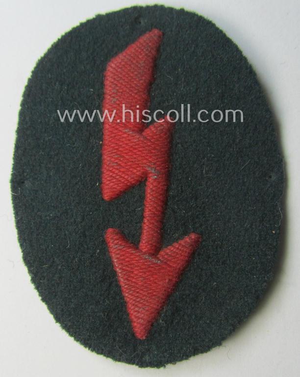 WH (Heeres) trade- and/or special-career insignia ie. hand-embroidered signal-blitz: 'Artillerie-Trpn.'