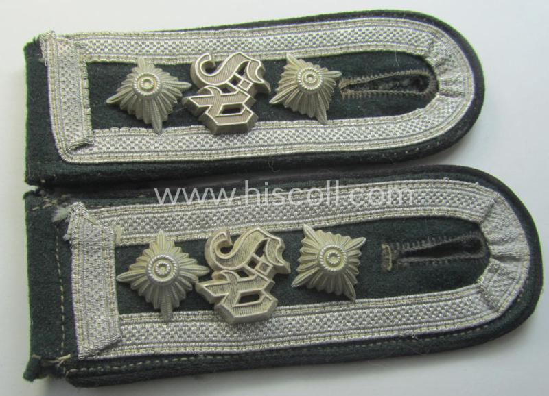 Pair of WH (Heeres) early-war-period- (ie. 'M36'- ie. 'M40'-pattern and/or rounded-styled) 'cyphered' NCO-type shoulderstraps: 'Festungspionier-Oberfeldwebel'
