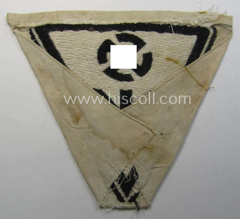 Female-related sports-shirt badge as was specifically intended for usage by members serving within the: 'Deutsches Frauenwerk' (or: 'DFW') being a 'virtually mint' (but folded) example that is void of any text