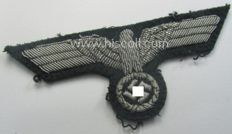 WH (Heeres) officers'-type, hand-embroidered breast-eagle (ie. 'Brustadler für Offiziere') as was executed in bright-silverish-coloured braid as was intended for usage on the various officers'-pattern tunics