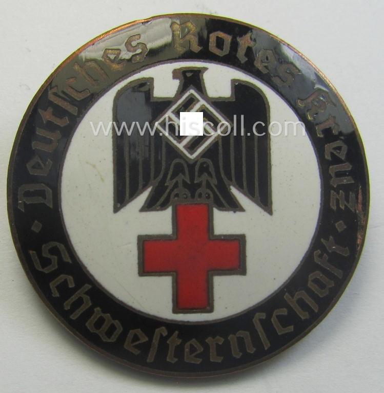 DRK nurses'-badge entitled: 'Schwesternschaft' being a medium-sized version showing a bearers'-number: ('936'), towns-name: ('Karlsruhe') and/or makers'-mark ('A. Stübbe - Berlin')