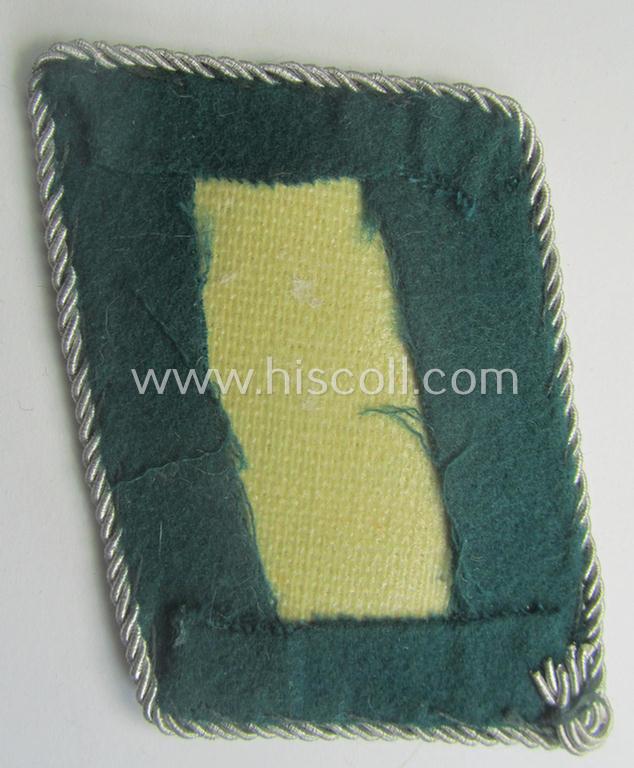 Single, officers'-type collar-patch (ie. 'Kragenspiegel für Offiziere'): 'Sicherheits- u. Hilfsdienst'- (ie. 'SHD')