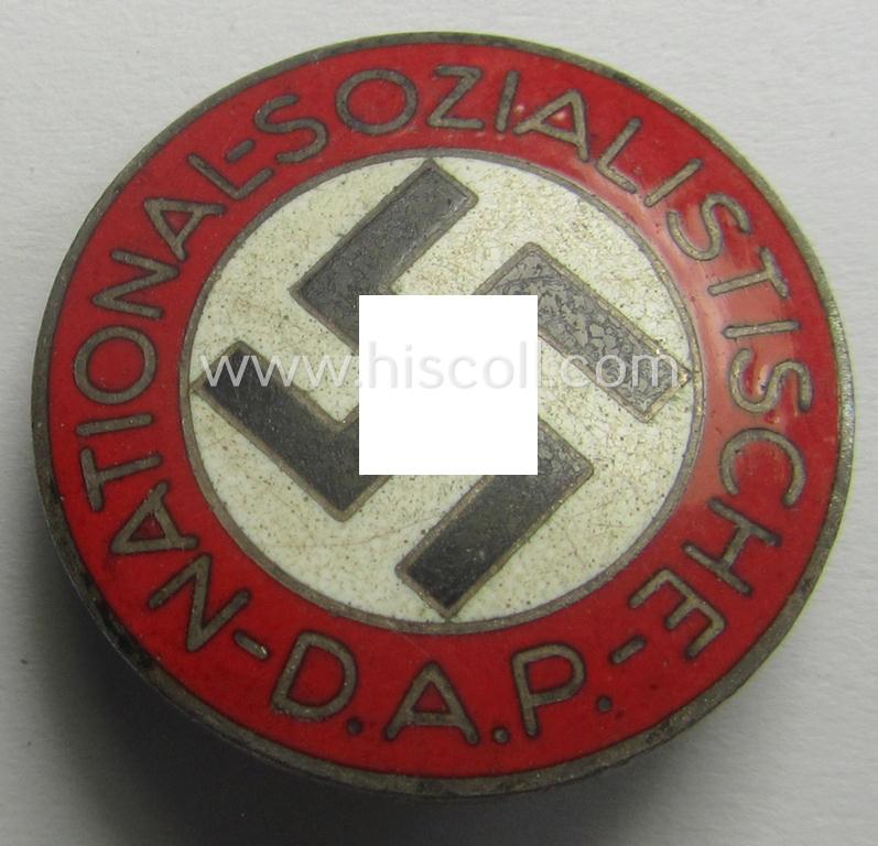'N.S.D.A.P. - Parteiabzeichen' showing the makers'-designation: 'RzM' and/or: 'M1/42'