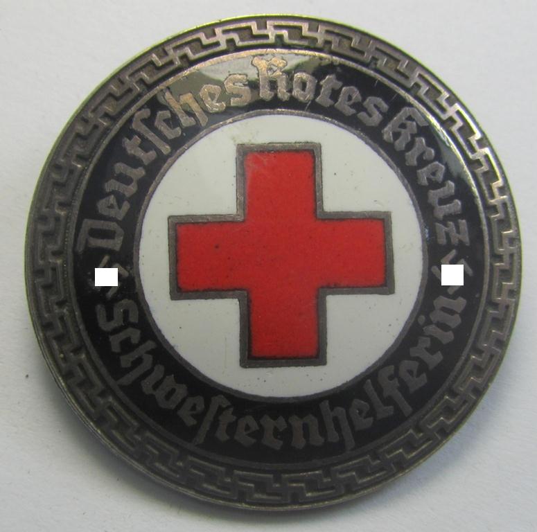 DRK (ie. 'Deutsches Rotes Kreuz' or German Red Cross) nurses'-helpers-badge: 'Schwesternhelferin'