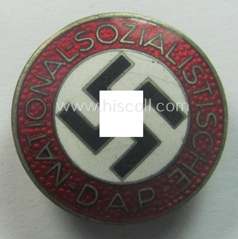 'N.S.D.A.P. - Parteiabzeichen' showing the makers'-designation: 'RzM' and/or: 'M1/72'