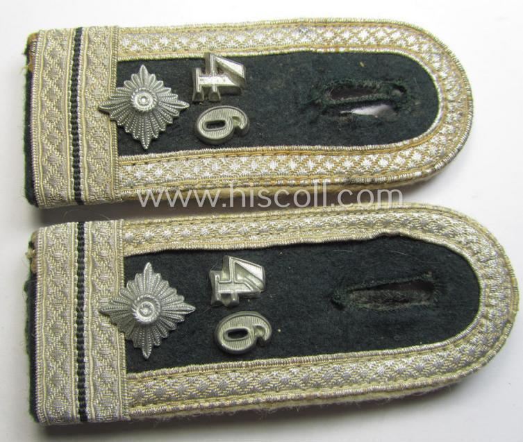 Pair of (early- ie. rounded-styled) WH (Heeres) NCO- (ie. 'M40'-) pattern shoulderstraps (being a so-called: 'privately-purchased'-pair): 'Feldwebel u. Offiziers-Anwärter des Infanterie-Rgts. 46'