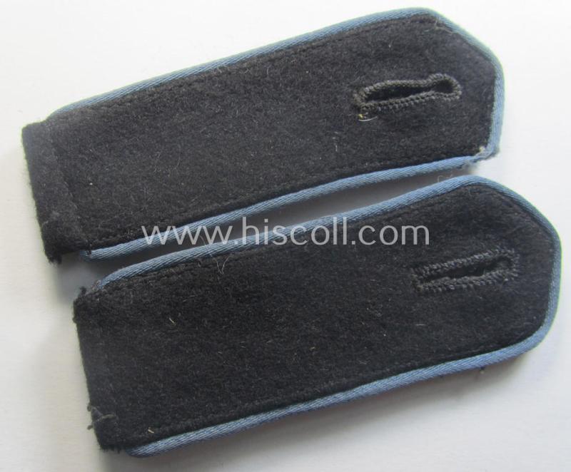 Pair of WH (Luftwaffe ie. Hitlerjugend-) related, so-called: 'Flakhelfer'-shoulderstraps as was intended for usage by a: 'Flakhelfer' (ie. later-war-period, youthful, anti-aircraft staff-member)