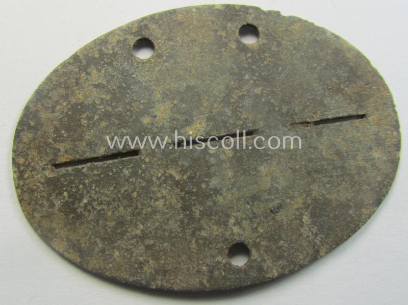 Zinc-based, WH (Heeres-) ie. 'Gebirgsjäger'-related ID-disc (ie. 'Erkennungsmarke') bearing the clearly stamped unit-designation that reads: '8./G.J.R. 137' and that comes as issued and found