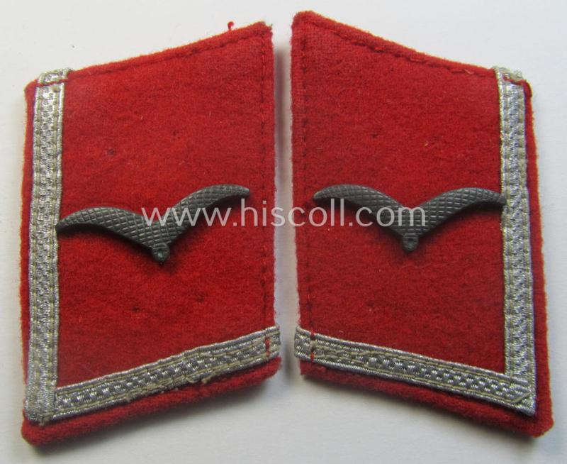 Pair of WH (Luftwaffe) enlisted-mens'- (ie. NCO-type-) collar-patches as intended for a: 'Soldat der Flakartillerie-Truppen' (being of the specific model as intended for the great-coat ie. 'Mantel')