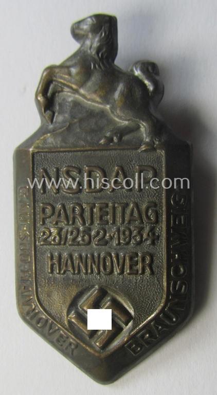 N.S.D.A.P.-related 'tinnie' (ie. 'Tagungs- o. Veranstaltungsabzeichen'-) being a maker- (ie. 'Fr. Linden'-) marked- and bronze-toned example showing the text: 'N.S.D.A.P.-Parteitag - 23/25-2-1934 - Hannover'