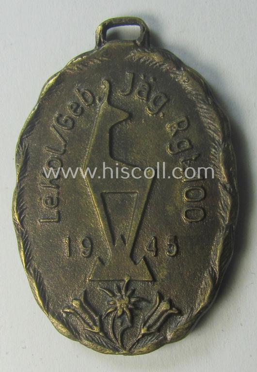 WH (Heeres) 'Gebirgsjäger'-related item: a semi-official, commemorative-medal (aka: 'Url') depicting a representation of the famous '5. Gebirgsjäger-Division'-related, 'Gams'-symbol and text: 'Le. Kol./Geb.Jäg. Rgt. 100 - 1945'
