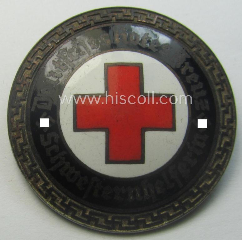 DRK (ie. 'Deutsches Rotes Kreuz' or German Red Cross) nurses'-helpers-badge: 'Schwesternhelferin' DRK (ie. 'Deutsches Rotes Kreuz' or German Red Cross) nurses'-helpers-badge: 'Schwesternhelferin'