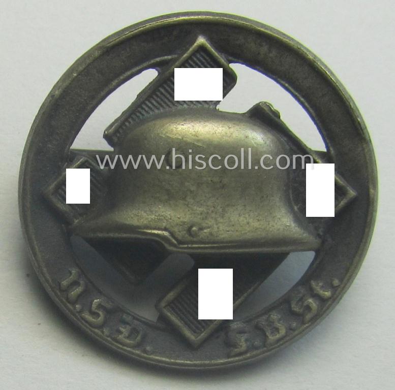 Membership lapel-pin: 'Nationalsozialistischer Deutscher Frontkämpferbund Stahlhelm' (or: 'N.S.D.F.B.St.') being a very detailed- and/or: maker- (ie. 'E.V.' - 'Ges.Gesch'-) marked example that is executed in silver-toned 'Buntmetall'