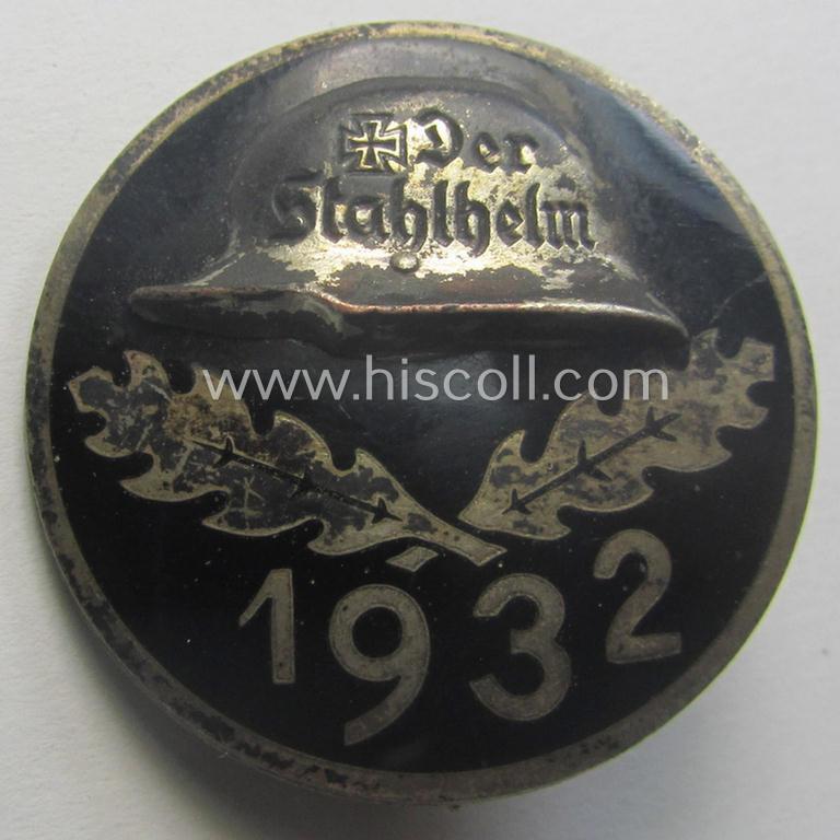 'Der Stahlhelm' - Bund der Frontsoldaten (Sta) - Eintrittsabzeichen 1932' being a non-engraved- (albeit 'A'-marked) example