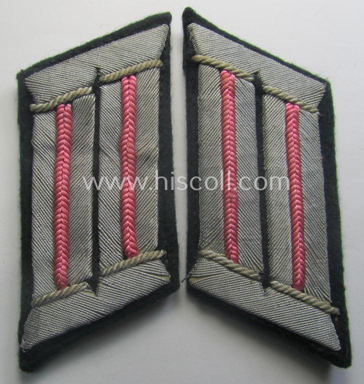 Pair of WH (Heeres) officers-collar-patches (ie. 'Kragenspiegel') for an: 'Offiz. der Panzer o. Pz-Jäger-Trpn.'