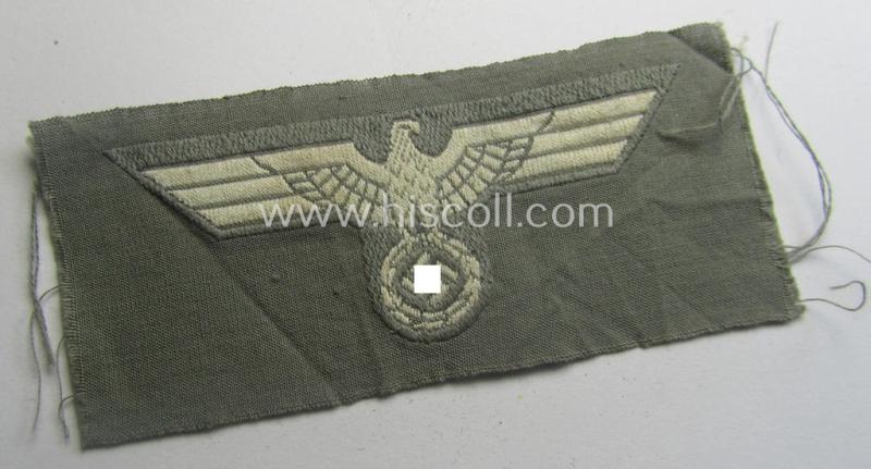 WH (Heeres) white-coloured side-cap-eagle (ie. 'Schiffchenadler für Manns. u. Uffz.')