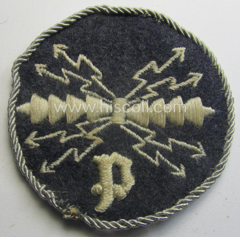 WH (Luftwaffe) machine-embroidered, trade- ie. special-career-patch (ie. 'Tätigkeitsabzeichen') as was intended for a: 'geprüfter Peilfunker' (ie. senior direction-finder-operators)