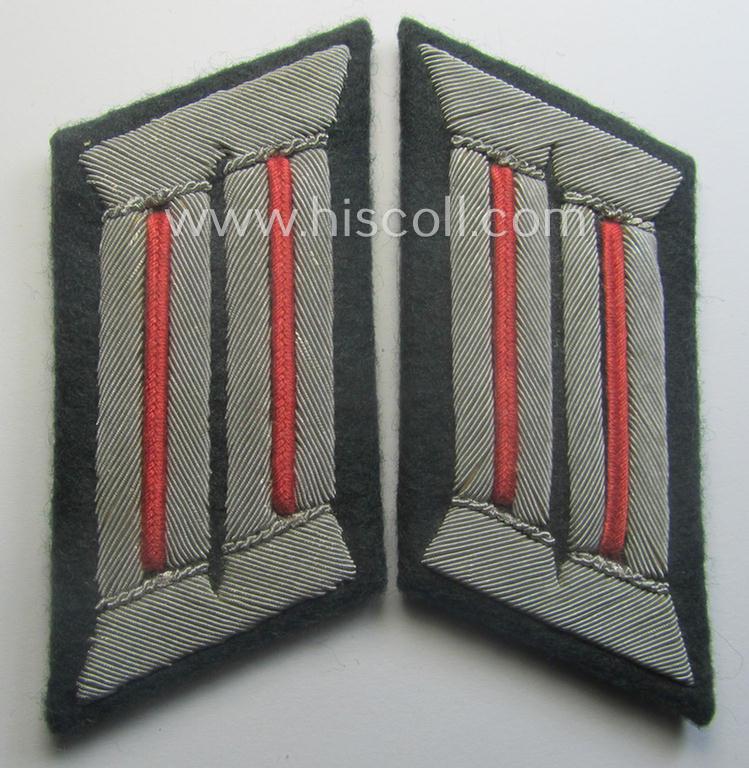 Pair of WH (Heeres) officers-collar-patches (ie. 'Kragenspiegel') for an: 'Offiz. der Panzer o. Pz-Jäger-Trpn.'