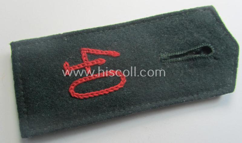 Single, WH (Heeres) EM-type 'cyphered' shoulderstrap: 'Soldat des Artillerie-Regiments 40'