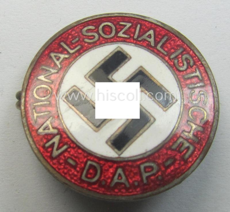 'N.S.D.A.P. - Parteiabzeichen' showing the makers'-designation: 'RzM' and/or: 'M1-44'