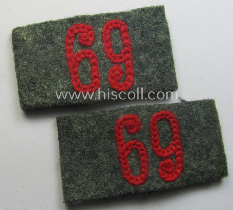 Pair of WH (Heeres) 'Artillerie'-related, 'Schulterstück-Überschuben': 'Soldat des Artillerie-Rgts. 69'