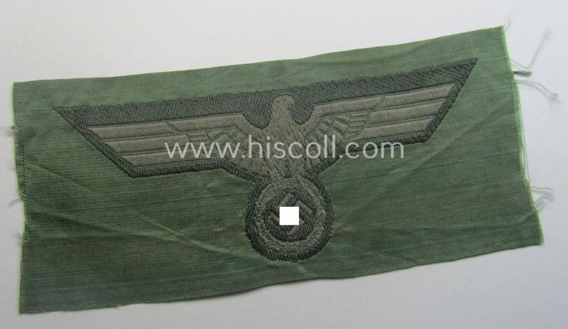 WH (Heeres) breast-eagle in 'BeVo'-weave-pattern