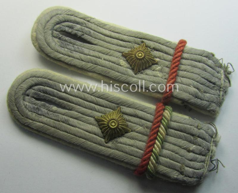 Pair of WH (Heeres) officers'-pattern shoulderboards: 'Oberleutnant der Infanterie-Trpn.' (that comes with a pair of scarcely seen regimental-indicator-'Laschen' period-attached)