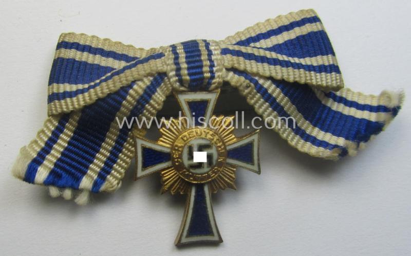 Miniature of an: 'Ehrenkreuz der deutschen Mutter - erste Stufe' (or: golden-class mothers'-cross) being a maker- (ie. 'L/15'-) marked example