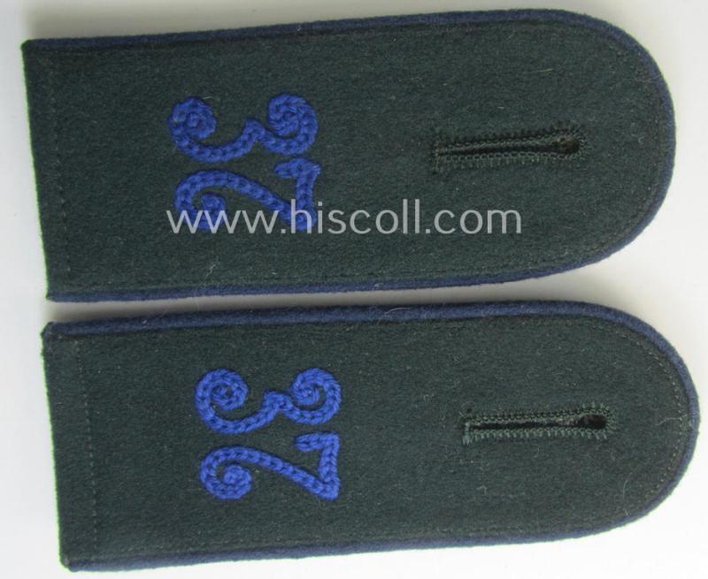 Pair of early-war-period WH (Heeres), 'M40-pattern (rounded-styled and neatly 'cyphered') EM-type shoulderstraps as was intended for a: 'Soldat des Sanitäts-Abtlgs. 37'