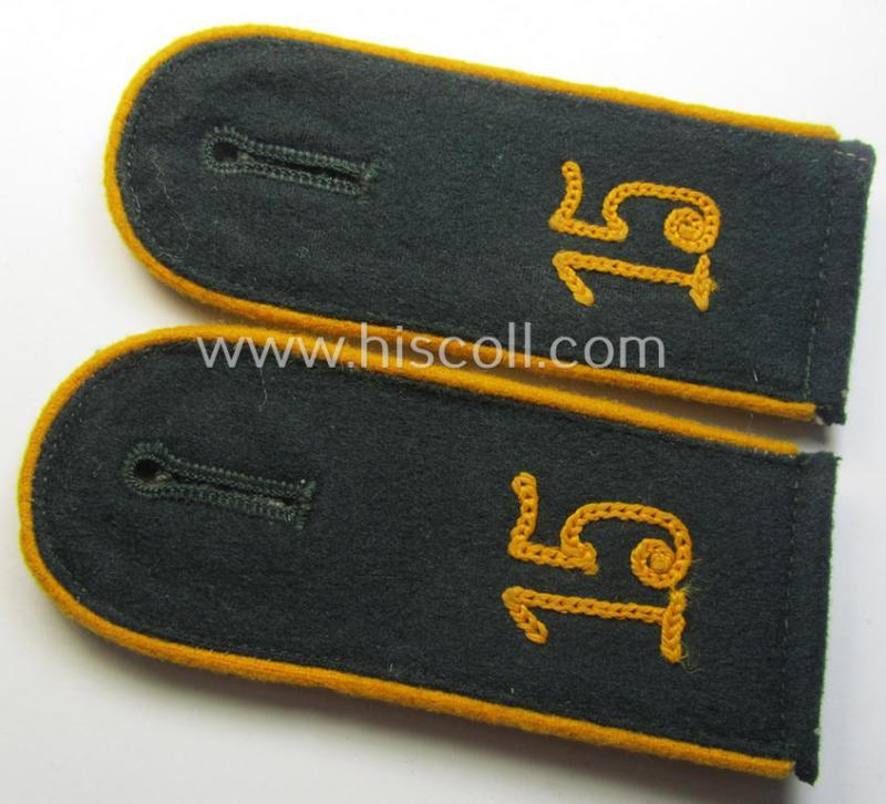 Pair of WH (Heeres) early-war-period- (ie. 'M36'- ie. 'M40'-pattern) neatly 'cyphered', EM-type shoulderstraps as was intended for a: 'Soldat des Kavallerie- o. Reiter-Rgts. 15'