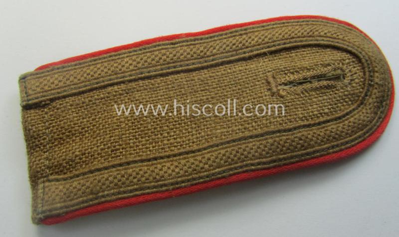 Single, WH (Luftwaffe) 'tropical-issued' NCO-type shoulderstrap (as was specifically intended for usage on the tropical-shirts ie. tunics) as was specifically intended for an: 'Uffz. der Flakartillerie-Trpn.'