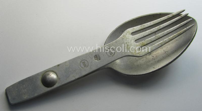 WH (Heeres etc.) soldiers'-type, aluminium-based eating-utensils-set (ie. so-called: 'Göffel') being a nicely maker- (ie. 'HRE'-) marked and/or: '1937'-dated example that comes in a moderately used condition