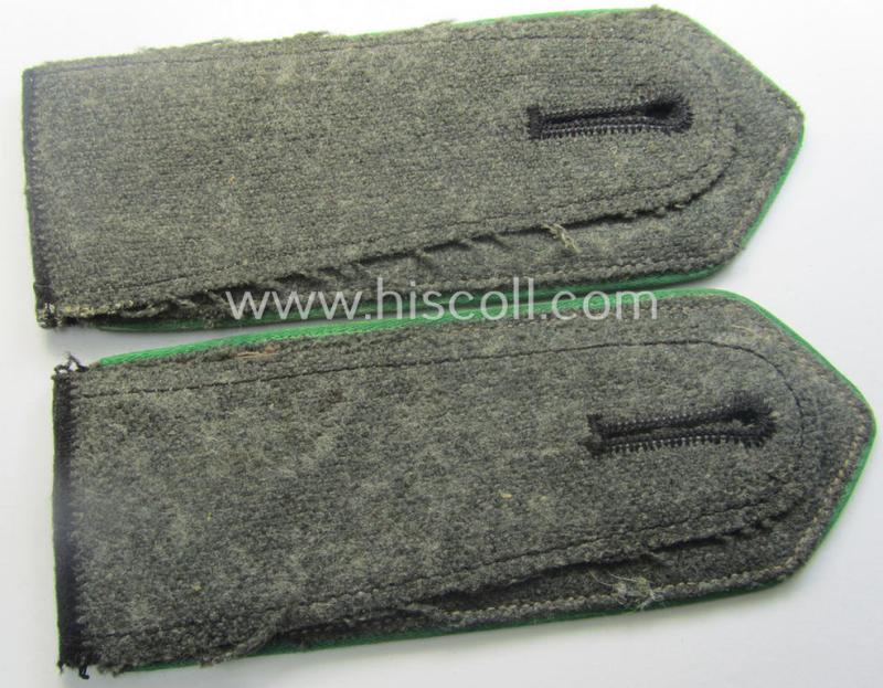 Pair of EM- (ie. NCO-) type 'Sicherheitsdienst'- (ie. 'SD'-) related shoulderstraps: 'Schützmannschaften' (ie. 'Schuma')