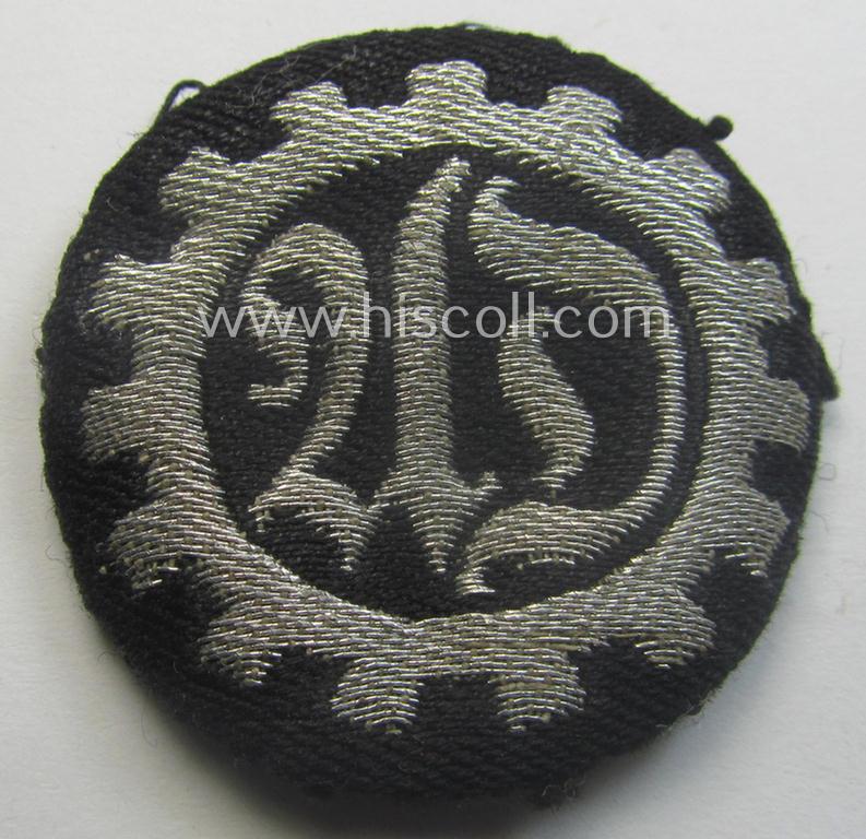 Truly scarcely found 'TeNo'- (= 'Technische Nothilfe'-) so-called: trade- ie. special-career-patch as was specifically intended for staff-members acting as: 'allgemeiner Dienst' (ie. general-branch-staff)