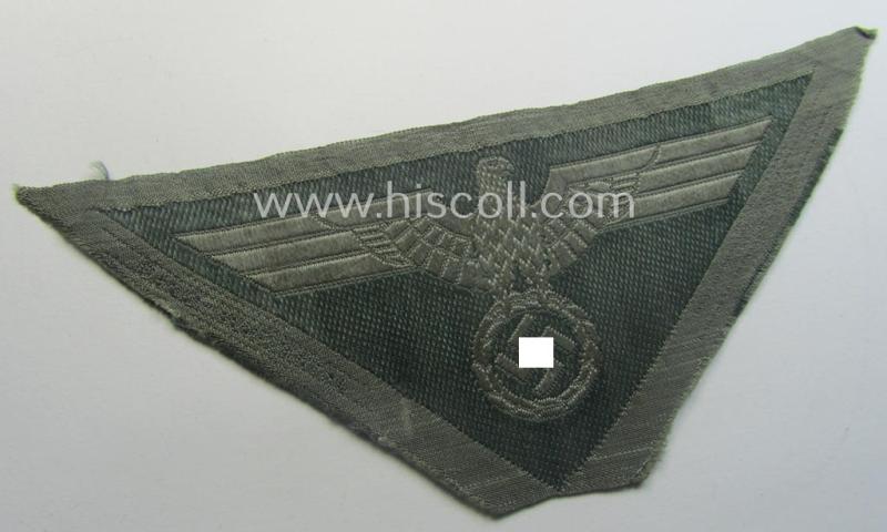 Later-war-period, WH (Heeres) so-called: 'M44'-pattern- and/or: trapezoid-shaped breasteagle (ie. 'Brustadler für Manns. u. Uffz.')