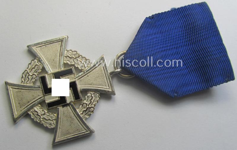 'Treuedienst Ehrenzeichen 2. Klasse' (or: silver-class, civil loyal-service-medal as was intended for 25 yrs. of loyal service) being a nicely preserved and/or non-marked specimen