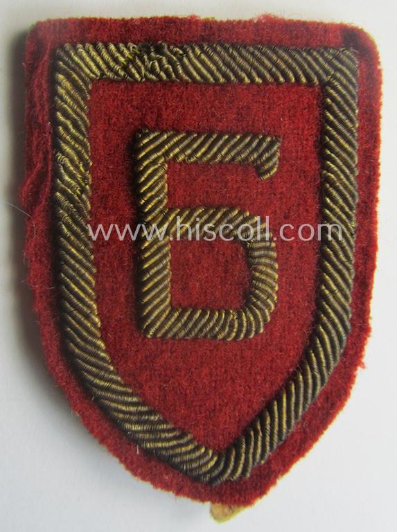 Locally-produced - moderately used and neatly hand-embroidered! - Bulgarian armshield showing a Cyrilic-styled, capital 'B'-character (being a piece that was intended for a volunteer serving within the WWII-period: 'Brannik'-organization)