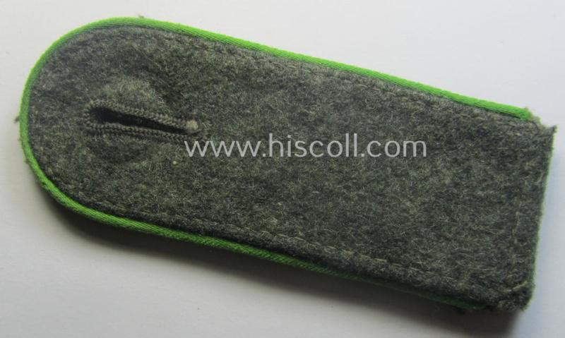 Single - but nevertheless scarcely found! - WH (Heeres) (I deem) mid-war period- (ie. 'M43'-pattern-) EM-type shoulderstrap as was intended for usage by a: 'Soldat der Panzer-Grenadier-Trpn.'