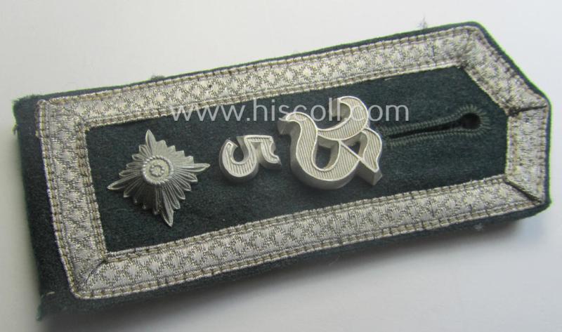 Single, early- (ie. pre-) war-period, WH (Heeres) 'M36'- (ie. 'M40'-) pattern 'cyphered' (pointed-styled) NCO-type shoulderstrap as intended for a: 'Feldwebel u. Mitglied des Art.-Beo.-Abts. 5'
