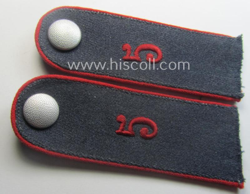 Pair of typically 'tailor-made' - and/or fully matching! - neatly 'cyphered', WH (Luftwaffe) EM-type shoulderstraps as was intended for a: 'Soldat des Flakartillerie-Abteilungs o. Rgts. 5'