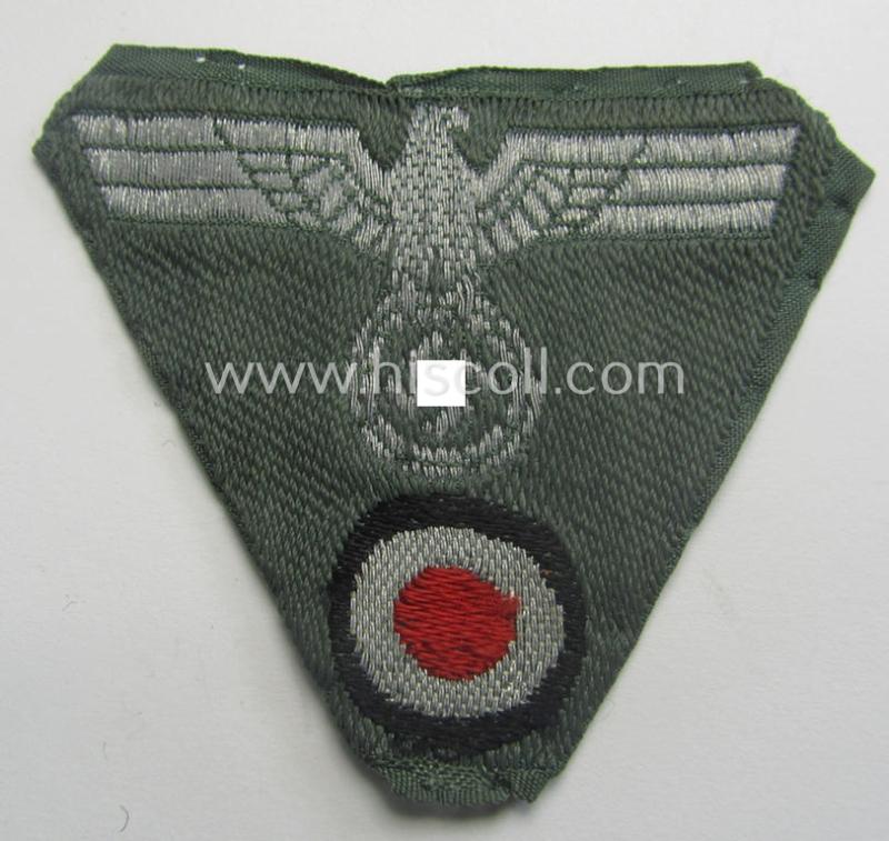 WH (Heeres) officers'-pattern: 'M41/M43-pattern'-cap-eagle/cocarde (cap-trapezoid or: 'Mützentrapez') as was intended for usage on the: 'M-41 o. 43'-model, officers'-type field-caps (ie. 'Einheitsfeldmützen')