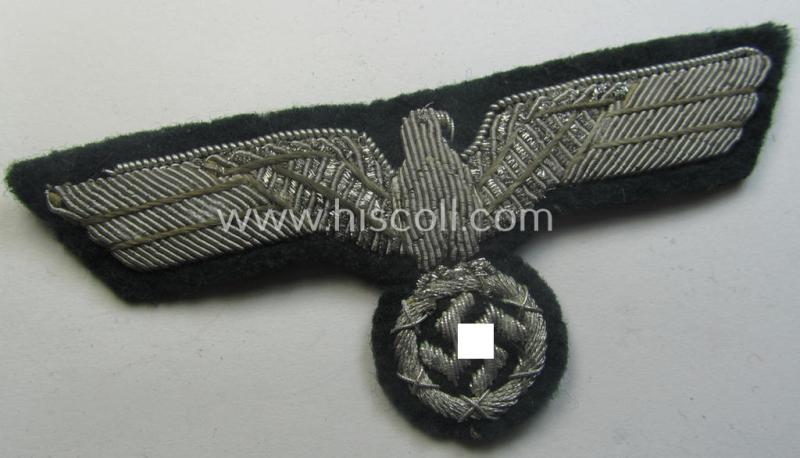 WH (Heeres) officers'-type, hand-embroidered breast-eagle (ie. 'Brustadler für Offiziere') as was executed in bright-silverish-coloured braid as was intended for usage on the various officers'-pattern tunics