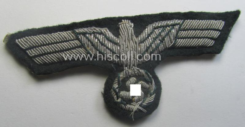 WH (Heeres) officers'-type, hand-embroidered breast-eagle (ie. 'Brustadler für Offiziere') as was executed in bright-silverish-coloured braid as was intended for usage on the various officers'-pattern tunics
