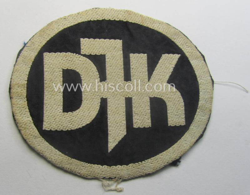 Interesting, youth-related (I deem) sports'-badge depicting the characters 'DJK' (and as such intended for the pre-1933 association named: 'Deutsche Jugendkraft')