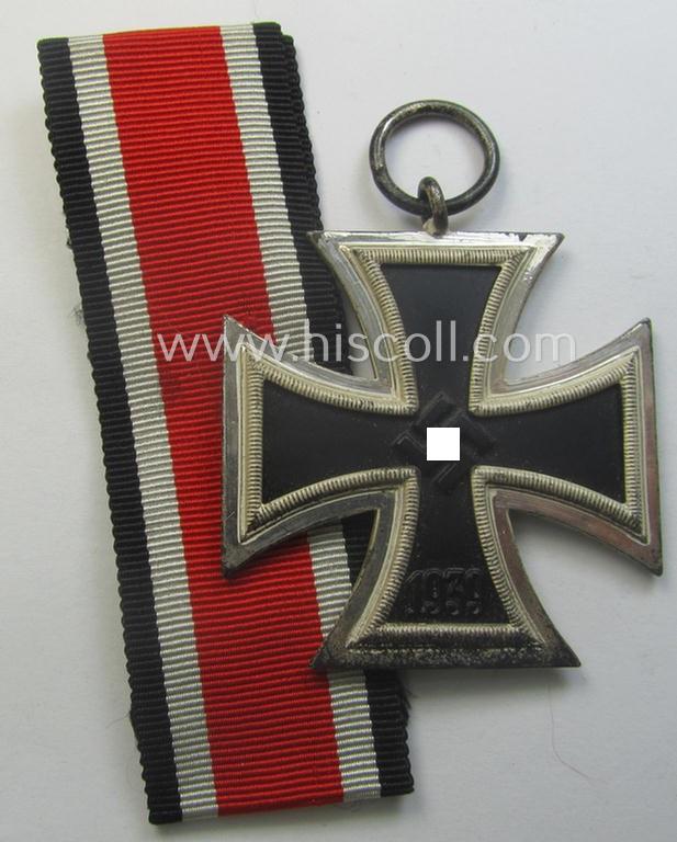 'Eisernes Kreuz II. Klasse' being a maker- (ie. '100'-) marked example by: 'Wächtler & Lange'