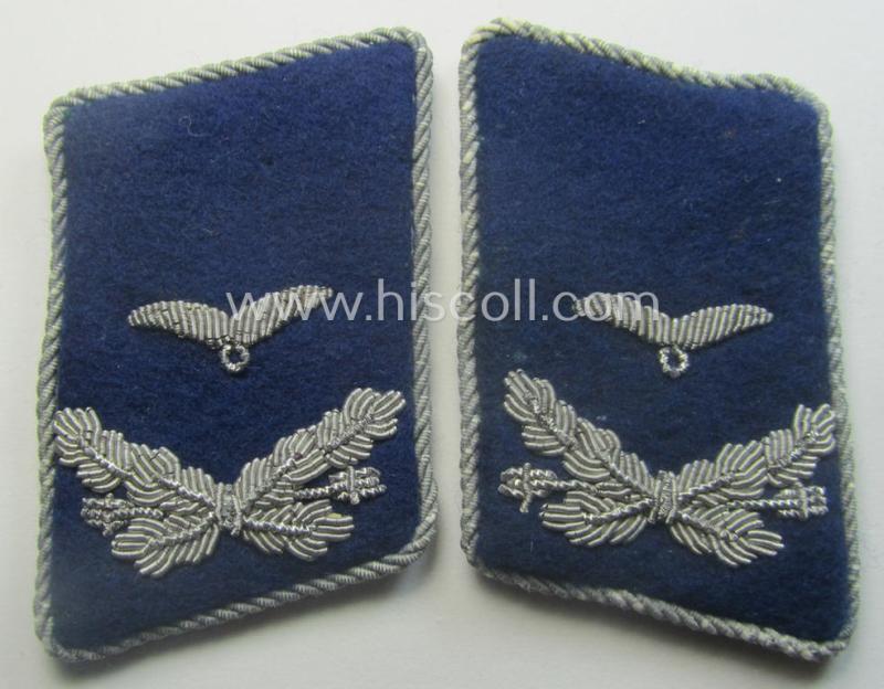 Pair of WH (Luftwaffe) officers'-type collar-patches (ie. 'Kragenspiegel für Offiziere') as executed in darker-blue-coloured wool as was intended for usage by a: 'Leutnant o. Arzt der der Sanitäts-Trpn.'