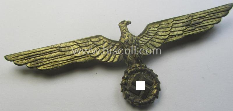 WH (Kriegsmarine) golden-toned breast-eagle as was intended for usage onto the white-coloured, naval-type summer tunics ('Brustadler für Sommerrock der Kriegsmarine')