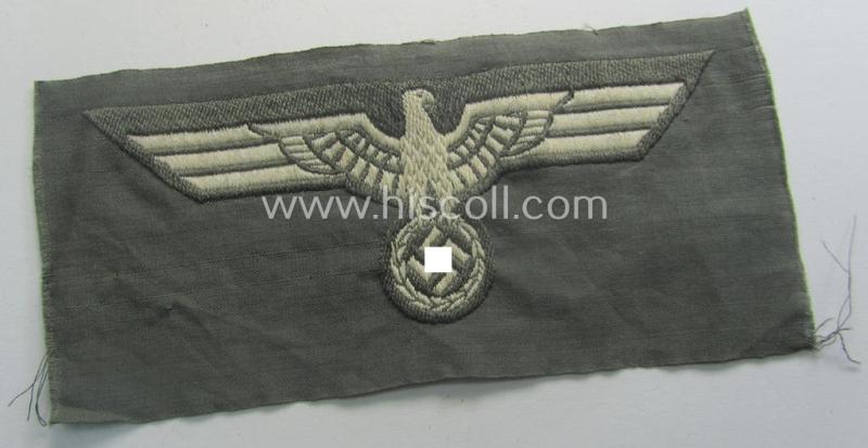WH (Heeres) early- (ie. pre)-war-period- and/or greyish-white-coloured breast-eagle of the so-called: 'M35-pattern' (ie. 'Brustadler für Mannschaften u. Uffz.') as was executed in the neat 'BeVo'-weave pattern